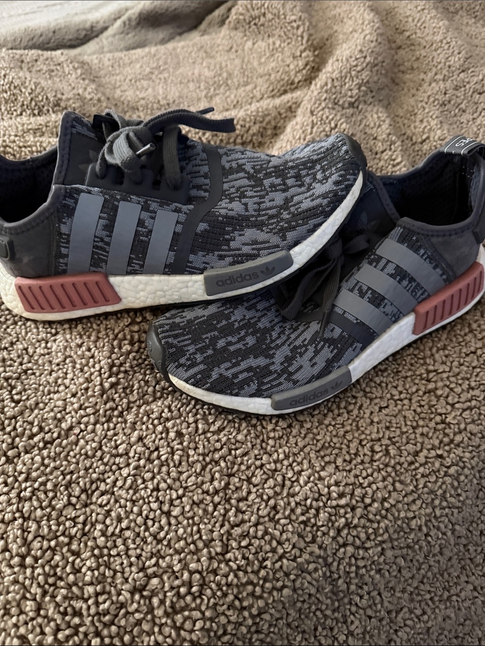 adidas NMD R1 Black & Gray Knit Sneakers with Pink Accents